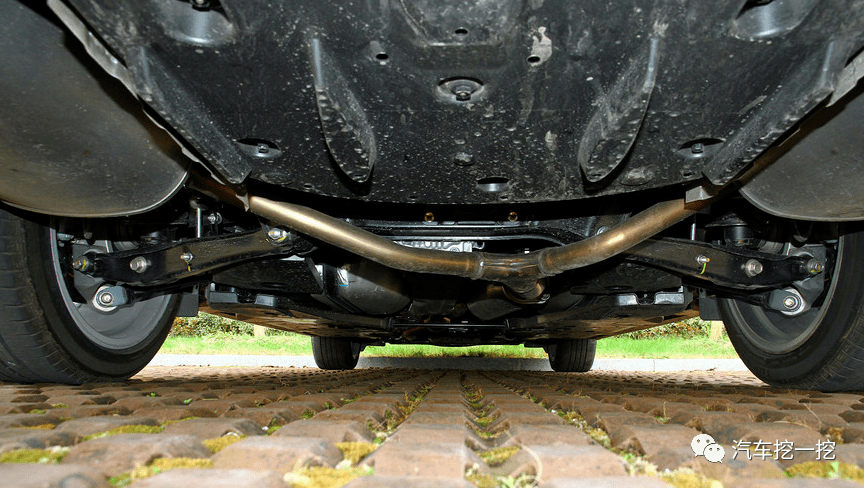 皇冠信用盘在哪里开通_从75万跌倒16.5万皇冠信用盘在哪里开通,现在却混到停产,成为最失败的日系豪车