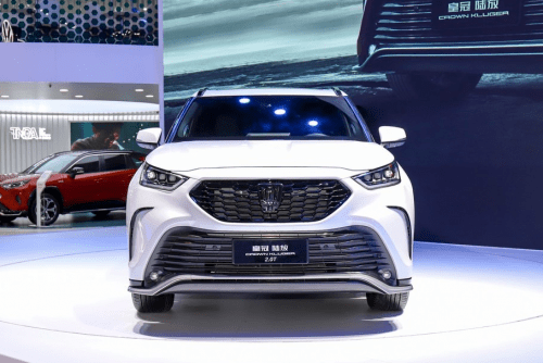 如何代理皇冠信用盘_一汽丰田皇冠陆放展现王者气概如何代理皇冠信用盘,尽显与众不同