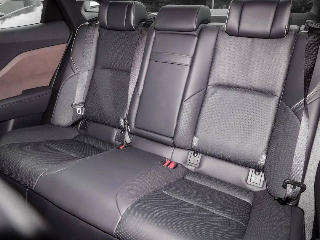 皇冠信用盘如何申请_2.4T混动+四驱皇冠信用盘如何申请，这车可不输雷克萨斯