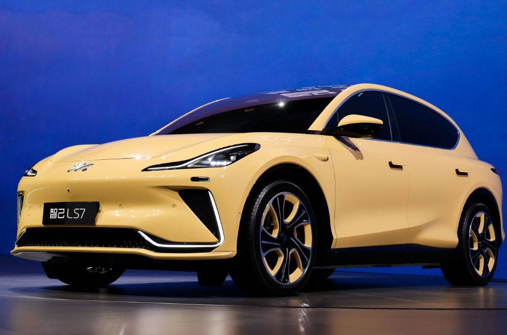 皇冠信用盘登2_理想L7、全新皇冠等皇冠信用盘登2,2月重磅上市新车推荐,均价30万以上!