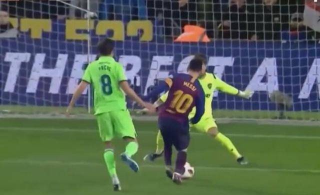 皇冠信用盘登2登3_梅西独造3球!登贝莱2分钟内2球双响皇冠信用盘登2登3,巴萨3球大胜晋级国王杯8强