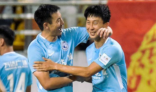 足球比赛外围买球网站_大连一方1人惊艳1人业余!“项链哥”升级2.0版足球比赛外围买球网站,自己堵死国足路