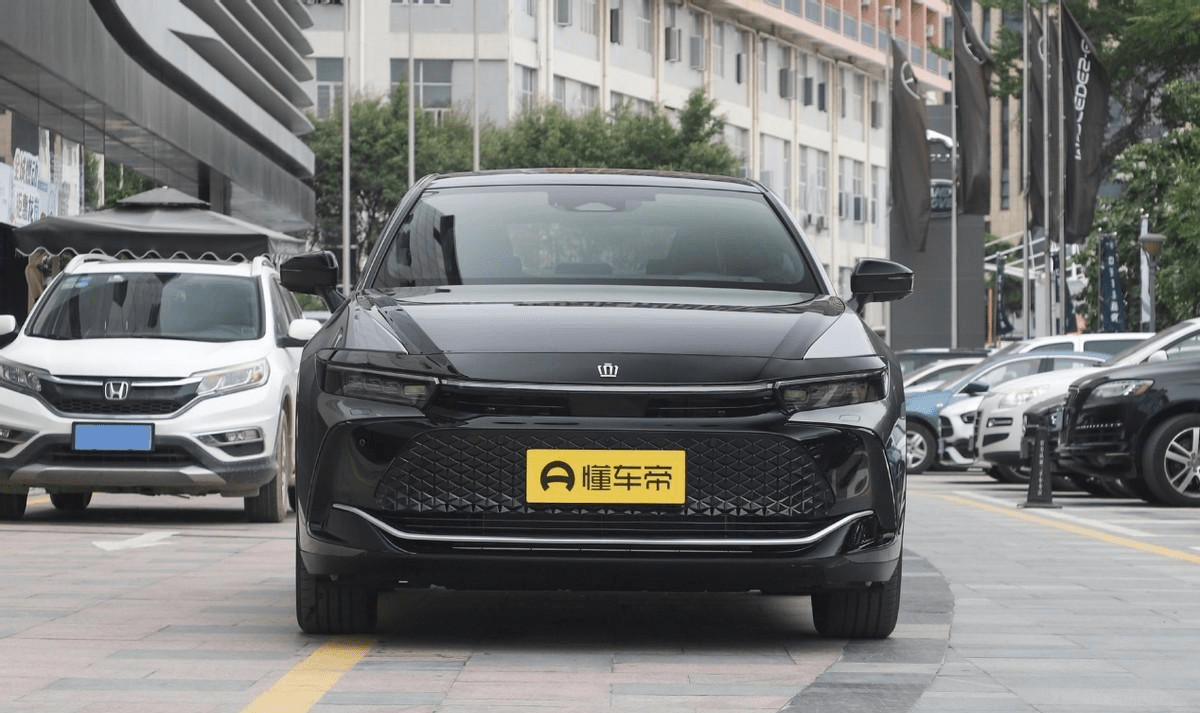 皇冠信用盘怎么弄_为情怀买单?皇冠SportCross搭载油电混合动力皇冠信用盘怎么弄,预售36.9万元起