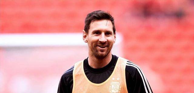 欧洲足球赛事都有哪些_谁是足球界最好的球员欧洲足球赛事都有哪些?让我们看看足坛前100名的前十名都有哪些?