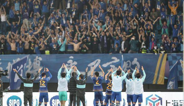 电竞足球比分网址_苏宁击败上港挺进中超决赛电竞足球比分网址,今年苏宁各线会是4冠1亚还是5亚王?