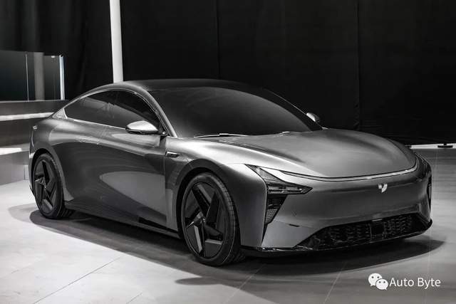 皇冠信用盘出租_最「仓促」的广州车展皇冠信用盘出租,还能撑起A级车展的场子吗?