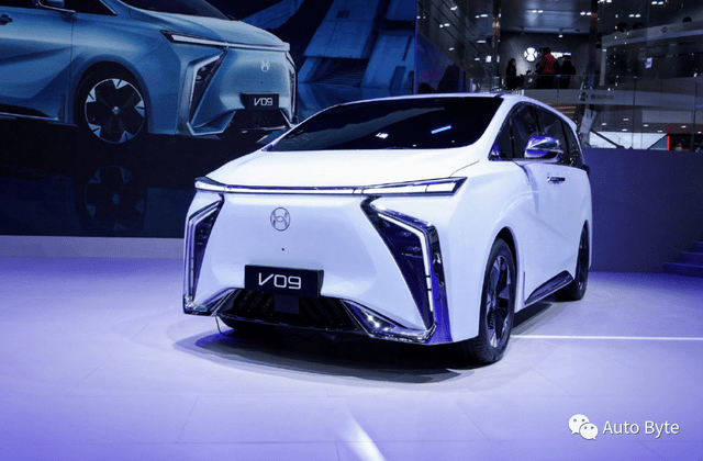 皇冠信用盘出租_最「仓促」的广州车展皇冠信用盘出租,还能撑起A级车展的场子吗?