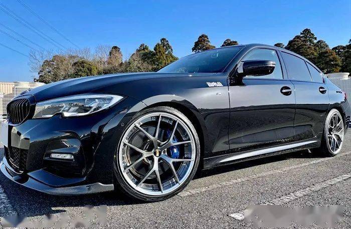 皇冠信用盘代理_BBS RI-S皇冠信用盘代理,双片式锻造朋克铆钉,极为离经叛道的BBS | 酷乐汽车