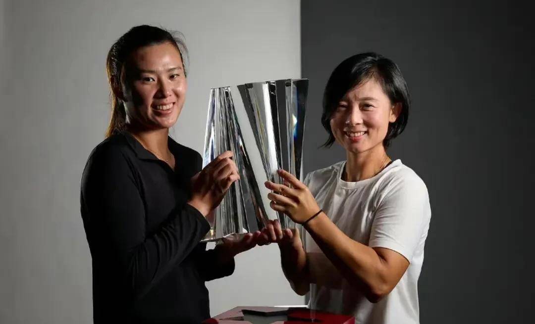 皇冠球盘app_惊!卫冕冠军-中国网球金花皇冠球盘app,苦战91分钟,1:2告负,首战出局