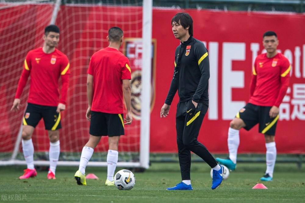 世界杯足球平台代理_意外!时隔3年世界杯足球平台代理,国字号即将迎来热身赛,却在今天传来了坏消息