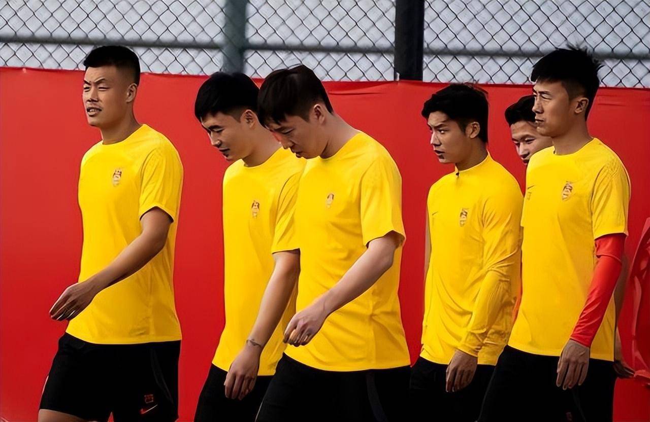 世界杯足球平台代理_意外!时隔3年世界杯足球平台代理,国字号即将迎来热身赛,却在今天传来了坏消息