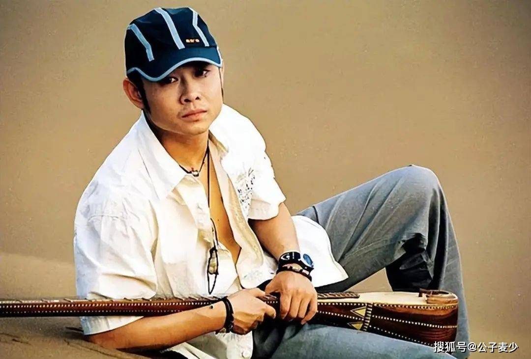 正版皇冠信用网口出租_刀郎前妻:生下孩子40天连夜跑路正版皇冠信用网口出租,31年过去,她可曾后悔?