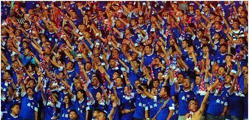 欧洲杯文字直播_在外漂泊八年欧洲杯文字直播,留下太多恩恩怨怨的毅腾,如今还记得回家的路吗