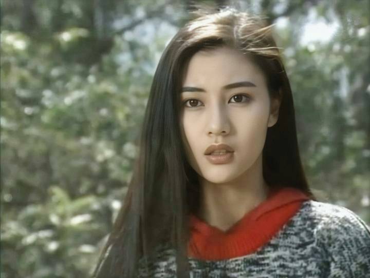 怎么开通皇冠信用网口_李嘉欣每月2百万生活费怎么开通皇冠信用网口,甘比的包就2百万,何超琼戴1千万皇冠