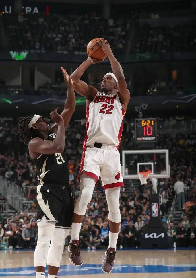 nba今日战报比分_今日NBA季后赛战报:灰熊雄鹿背水一战nba今日战报比分,穆雷爱德华兹对飙