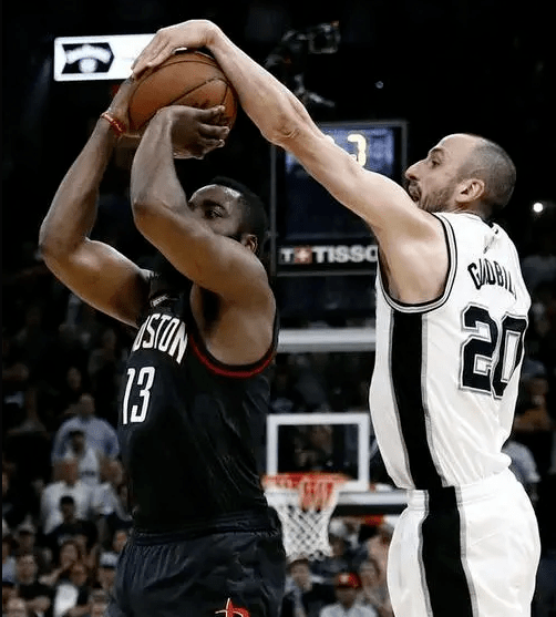 皇冠信用网登3_23投3中!登哥像西蒙斯一样空位不敢投了皇冠信用网登3,交易了吧!