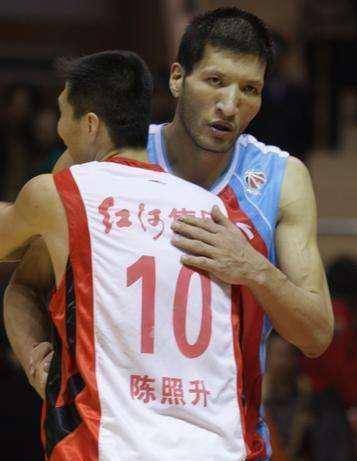 法甲联赛有多少支球队_目前CBA有多少支球队?联赛近30年法甲联赛有多少支球队,只有6支球队一直坚挺