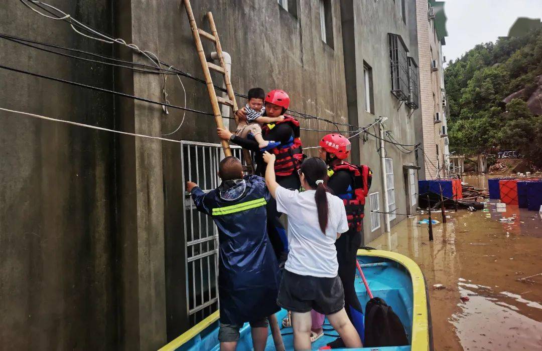 皇冠登一登二登三区别_“海葵”三登皇冠登一登二登三区别!宁德消防全力以赴迎战台风!