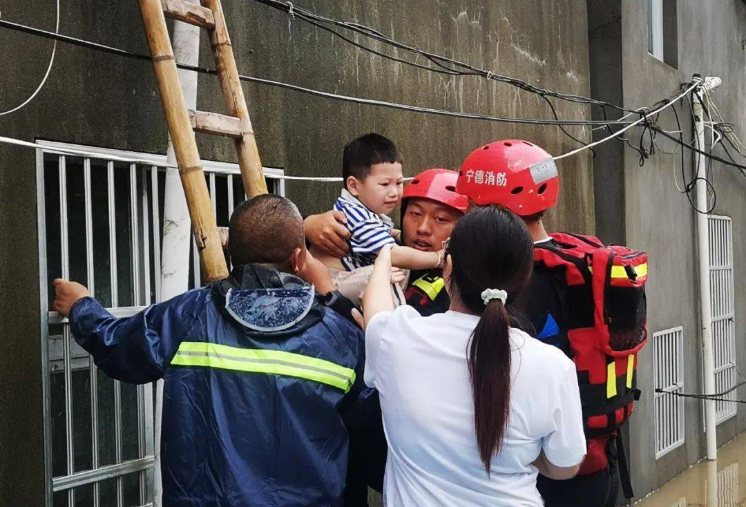 皇冠登一登二登三区别_“海葵”三登皇冠登一登二登三区别!宁德消防全力以赴迎战台风!