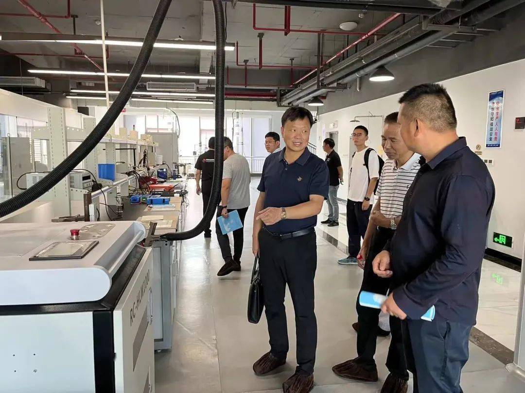 皇冠信用网开号_助推三个“一号工程”|织密代表“联群网” 开好助企纾困“直通车” 推动三个“一号工程”加速度