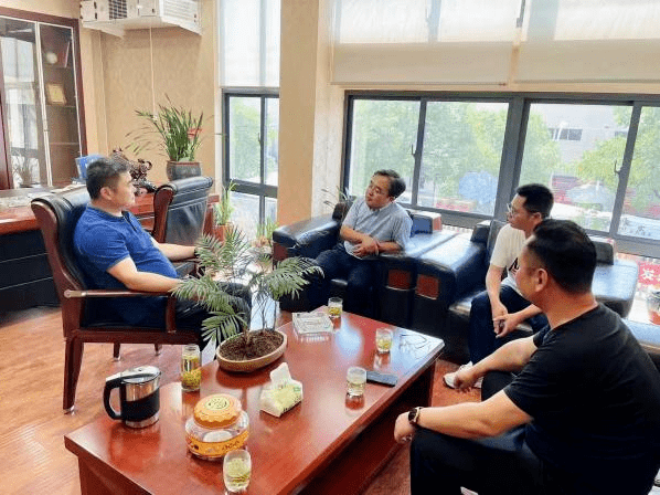 皇冠信用网开号_助推三个“一号工程”|织密代表“联群网” 开好助企纾困“直通车” 推动三个“一号工程”加速度