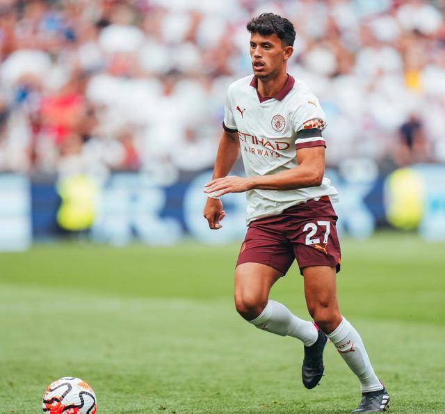 皇冠登1登2登3代理_曼城3-1西汉姆联:瓜迪奥拉的新战术皇冠登1登2登3代理,福登的挑战