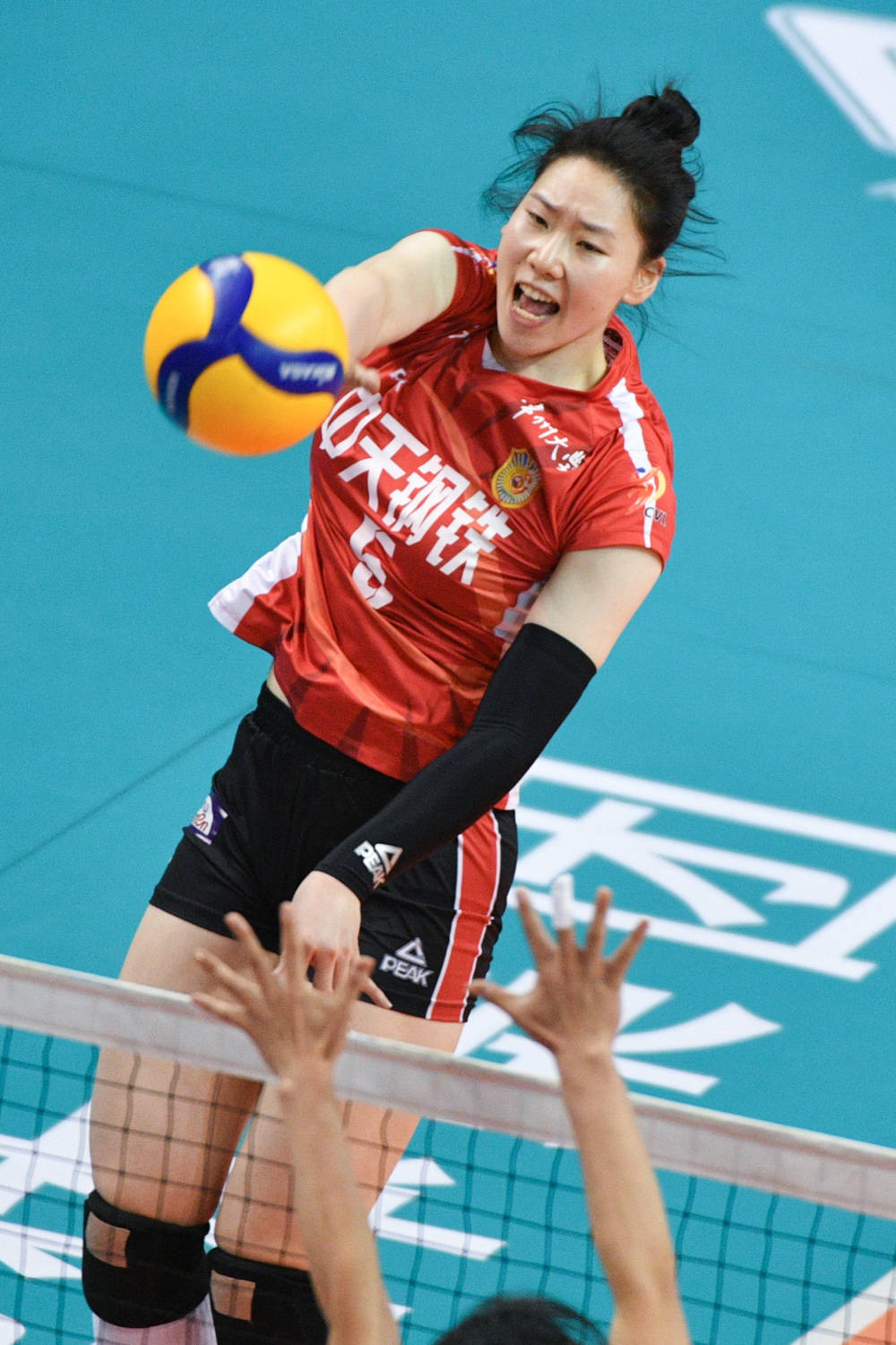 印度超级联赛_女排超级联赛:江苏中天钢铁胜云南大学滇池学院