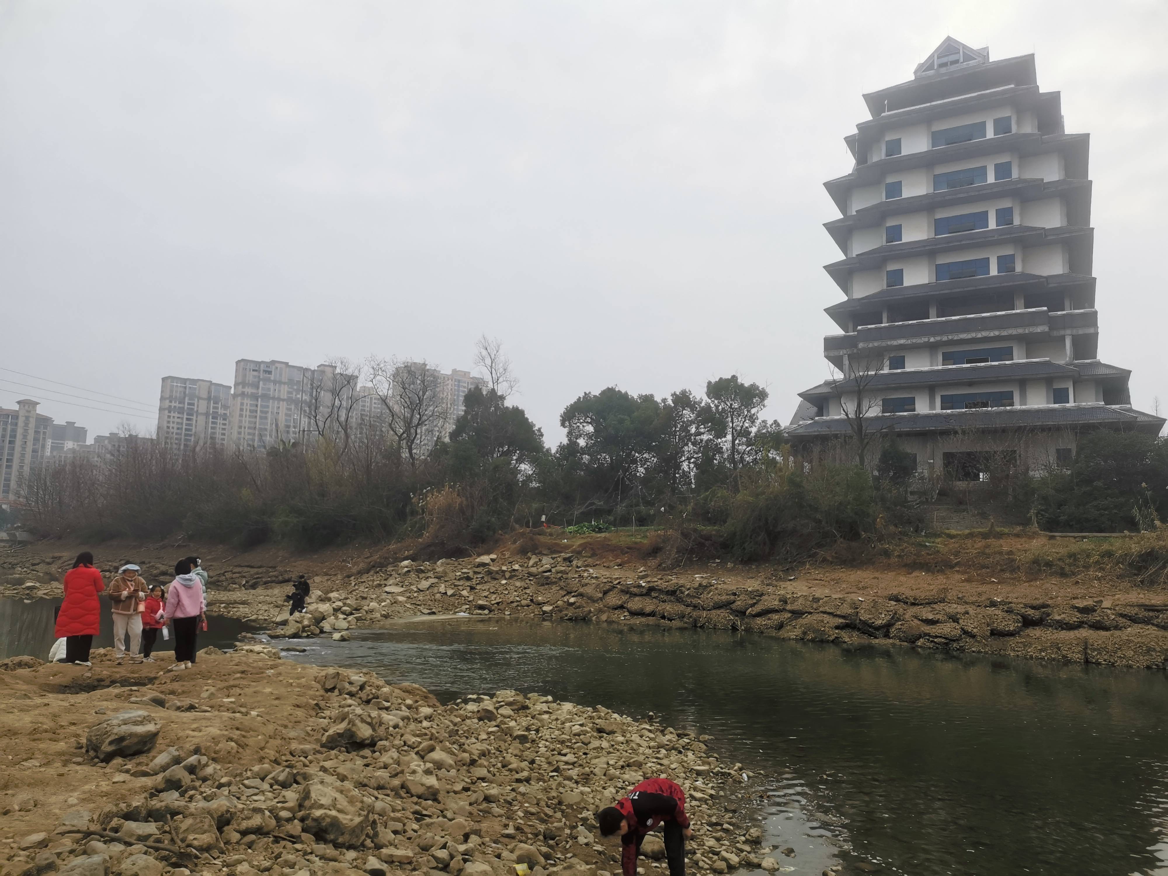 皇冠信用网登1_元旦登两楼:楼台山和状元楼【2024.1.1.】