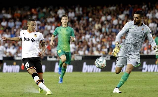 皇家社会足球直播_今日足球:皇家社会、西汉姆联、AC米兰