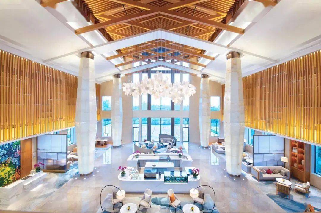 皇冠代理登1,2,3_【湖州皇冠假日酒店】¥999抢3天2晚套餐皇冠代理登1,2,3,含高级房2间夜+2大2小自助早餐/间夜+自助晚餐66折券1份+湿地公园萌宠玩赏等~