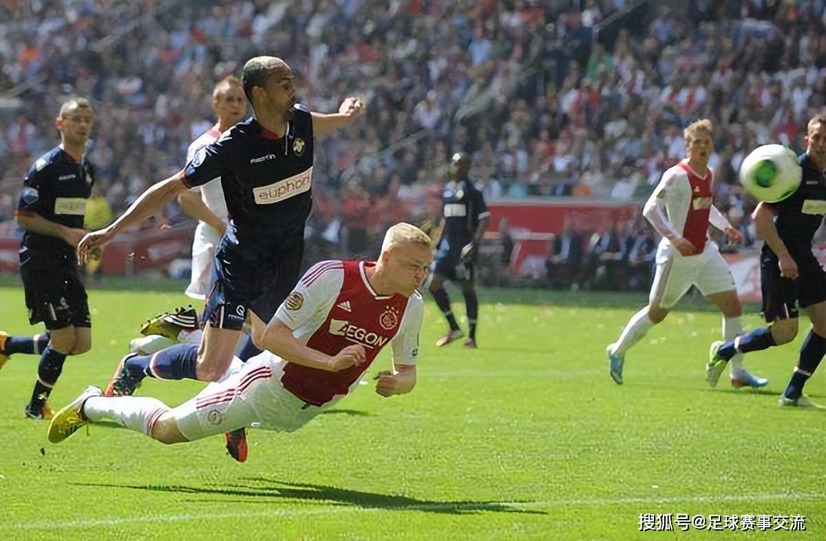 费耶诺德足球直播_今日足球:费耶诺德vs格罗宁根 圣克拉拉vs波尔图