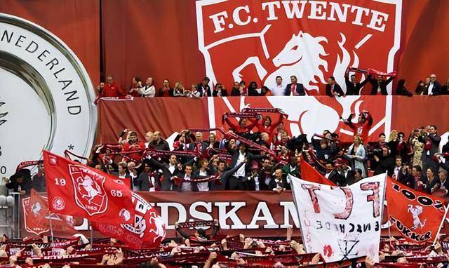 荷兰甲组联赛_那些年获得过荷兰足球顶级联赛冠军的球队荷兰甲组联赛,看看都有谁?