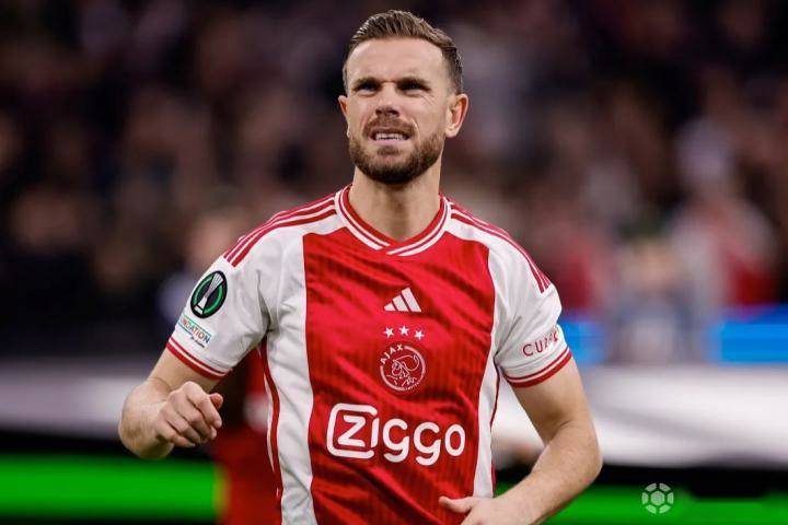 足球外围买球网站_范德法特:阿贾克斯买来的亨德森0实力足球外围买球网站,他只会分球和回传-足球赛事