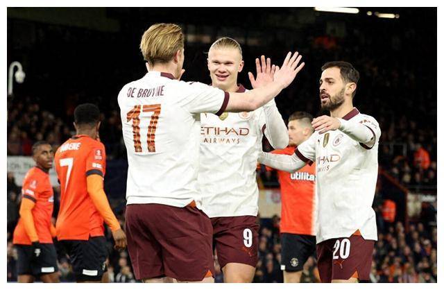 皇冠登1登2登3出租_曼城3-1曼联!福登双响,全场最佳!哈兰德破门表现抢眼皇冠登1登2登3出租。