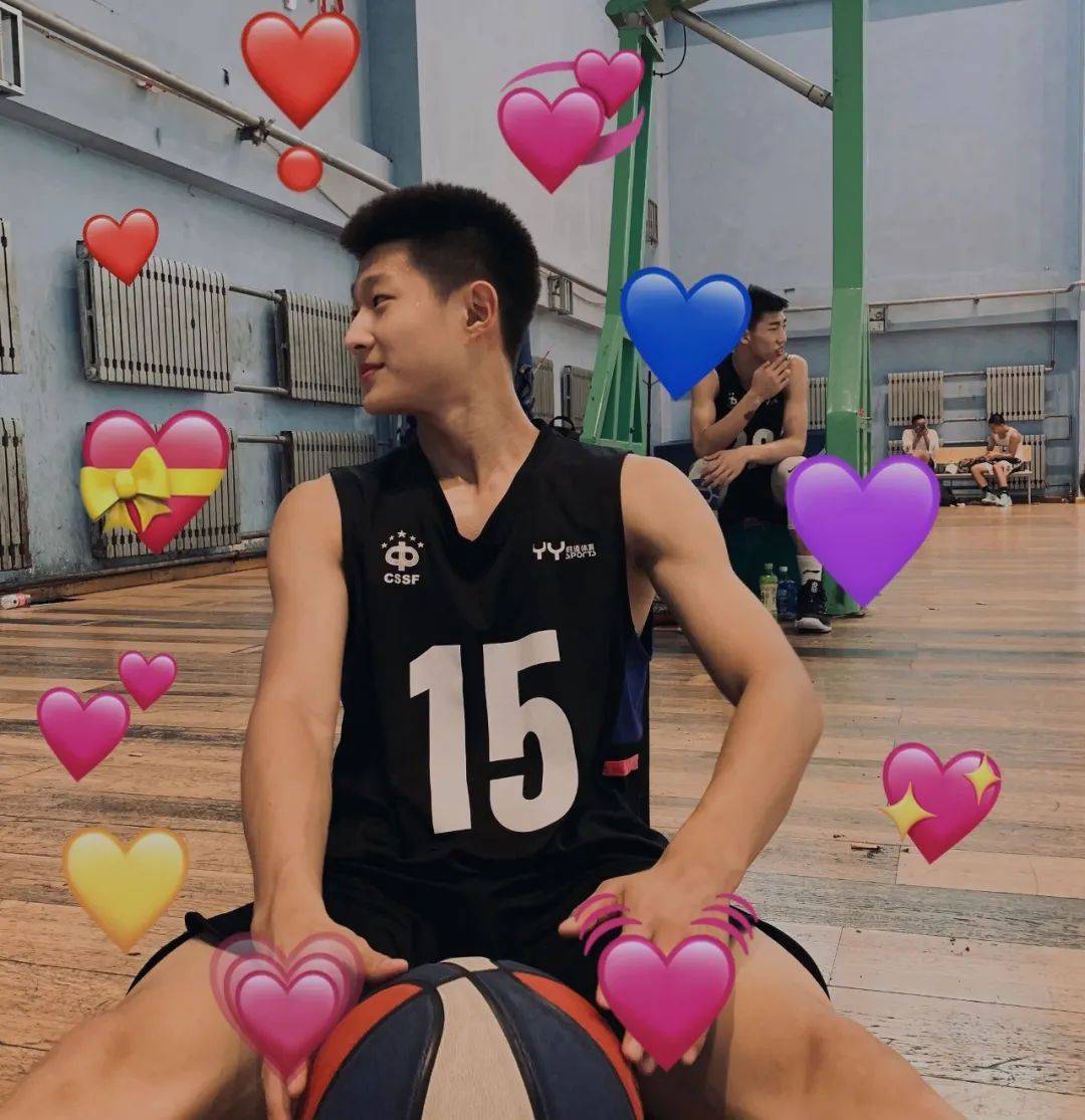 篮球加时算输赢吗_00后的黑龙江篮球帅哥篮球加时算输赢吗,这颜值身材还不算校草吗