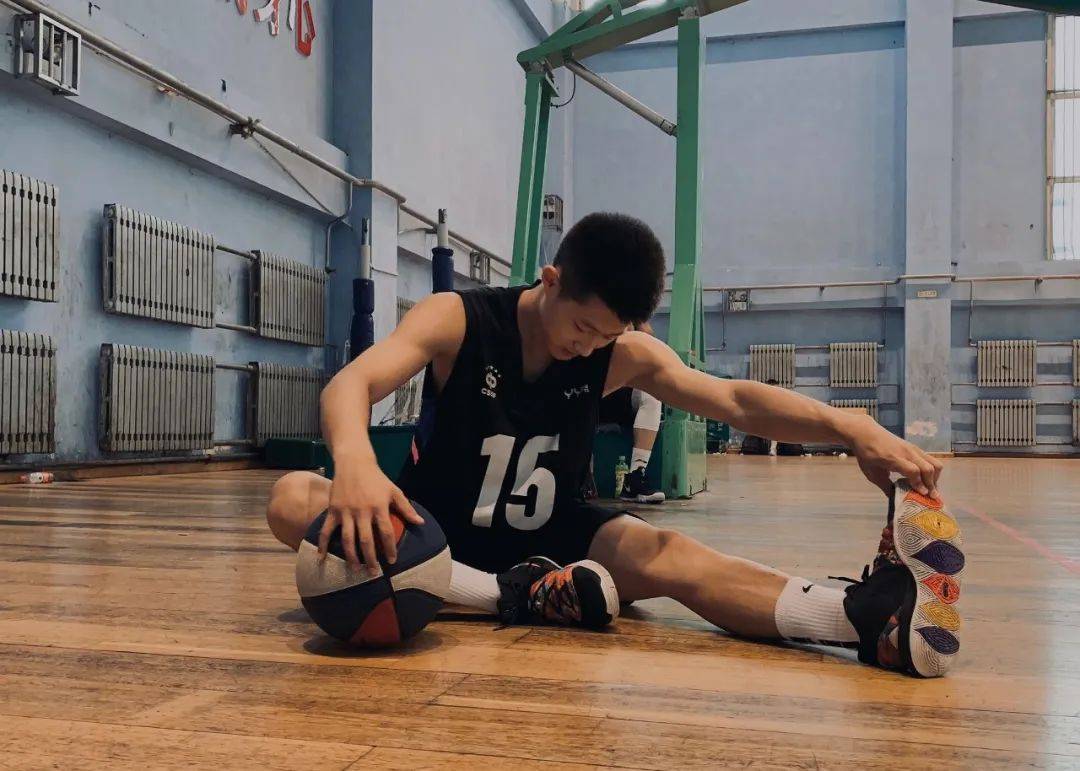 篮球加时算输赢吗_00后的黑龙江篮球帅哥篮球加时算输赢吗,这颜值身材还不算校草吗