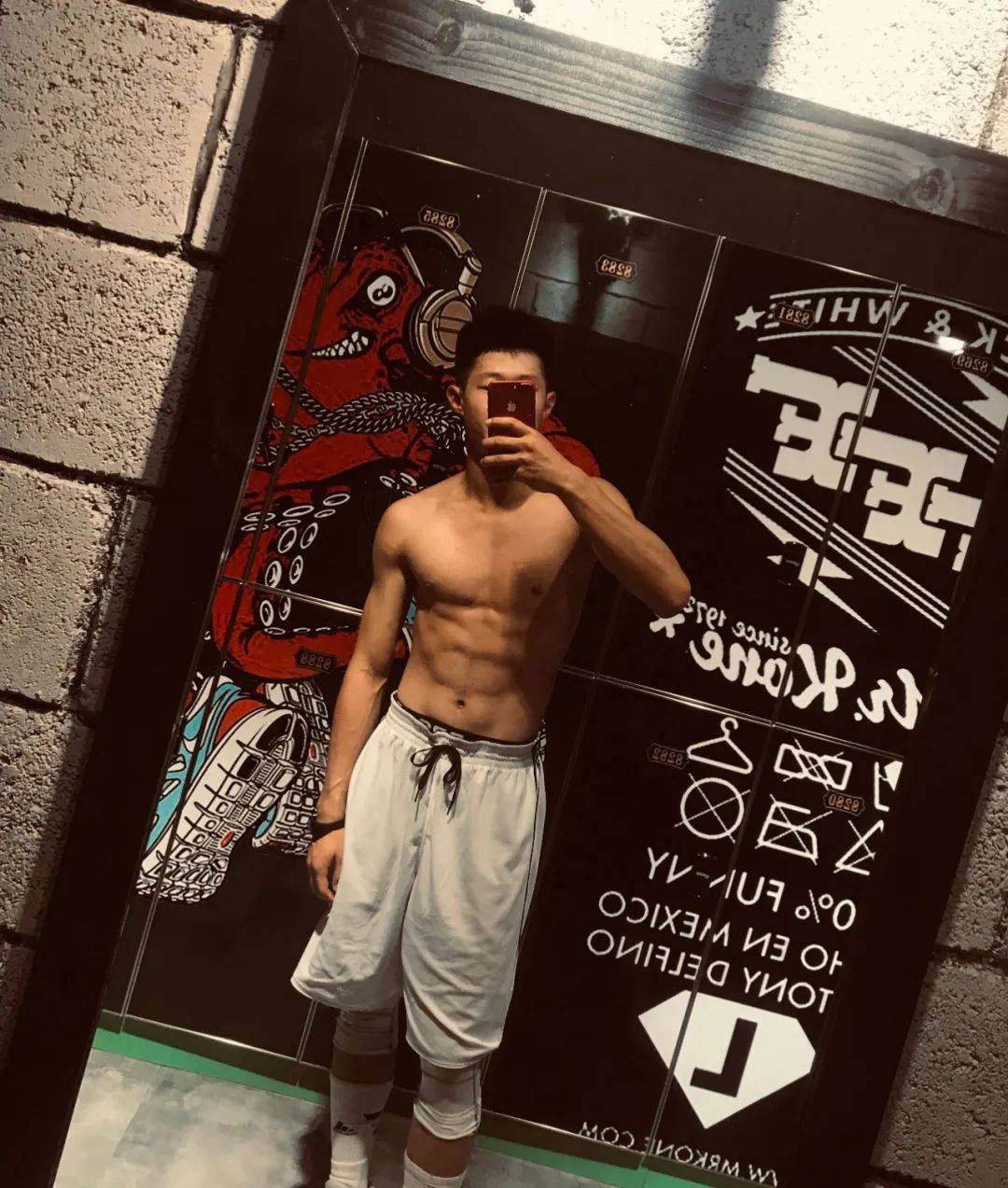 篮球加时算输赢吗_00后的黑龙江篮球帅哥篮球加时算输赢吗,这颜值身材还不算校草吗