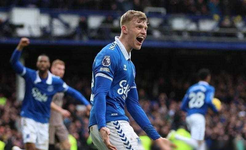 欧洲杯赛程_英格兰3月赛程揭晓欧洲杯赛程,深入分析欧洲杯可能的阵容配置!