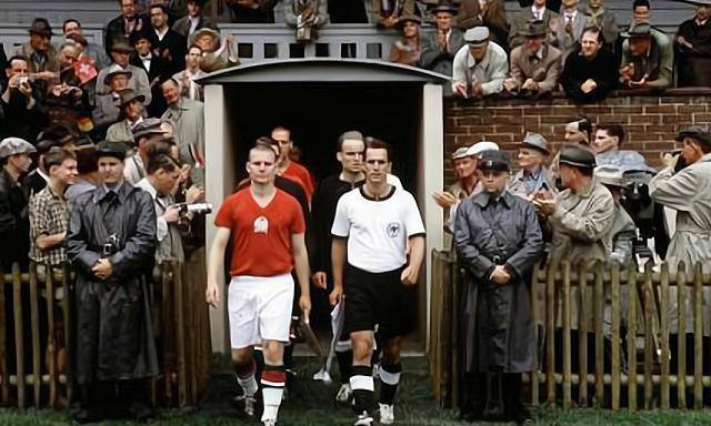 欧洲杯足球_欧洲杯2024:时空穿越的足球小组对比若置于70年前