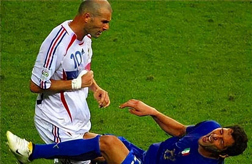 欧洲杯足球_足球史上只有一例——两队会师过世界杯决赛欧洲杯足球,也会师过欧洲杯决赛