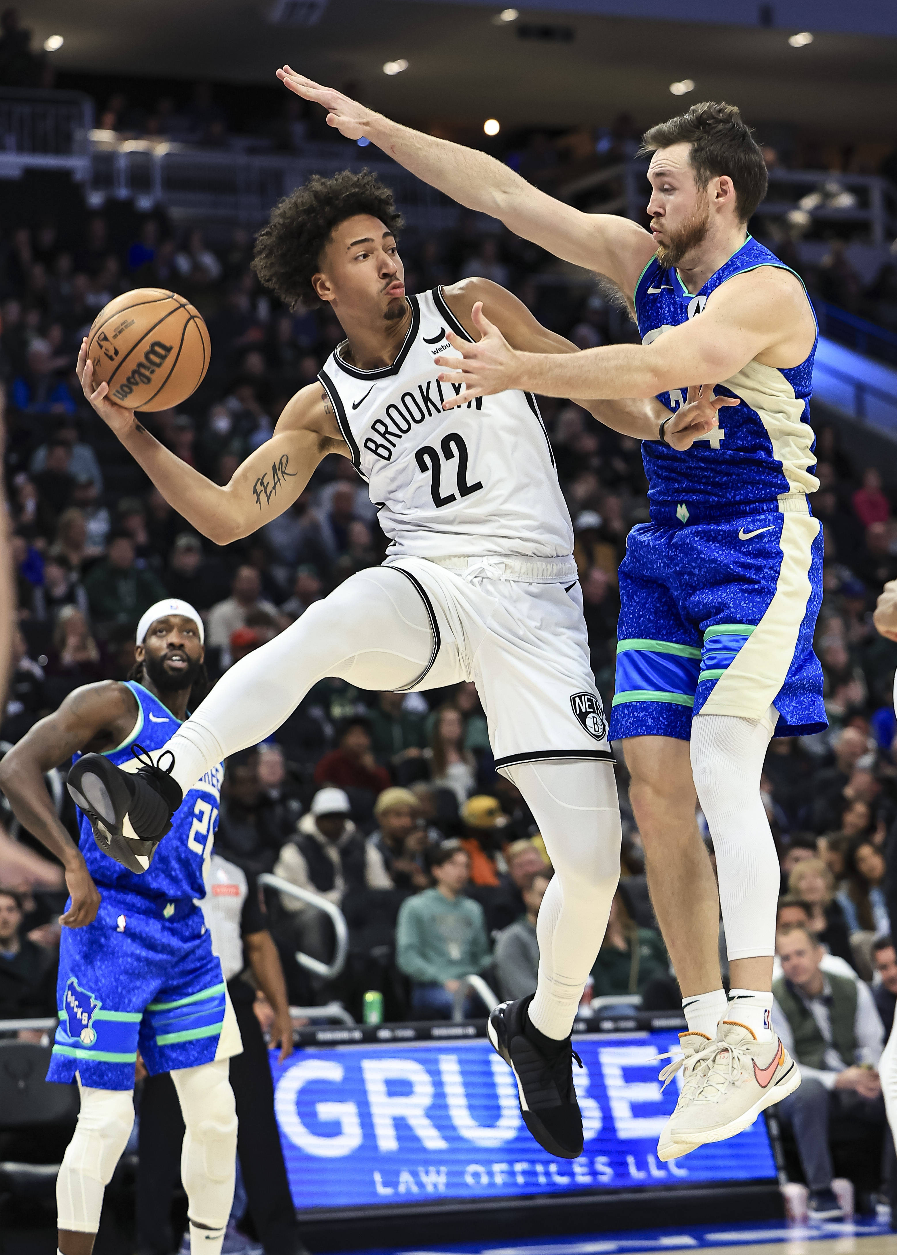 篮球投注网_篮球——NBA常规赛:雄鹿胜篮网