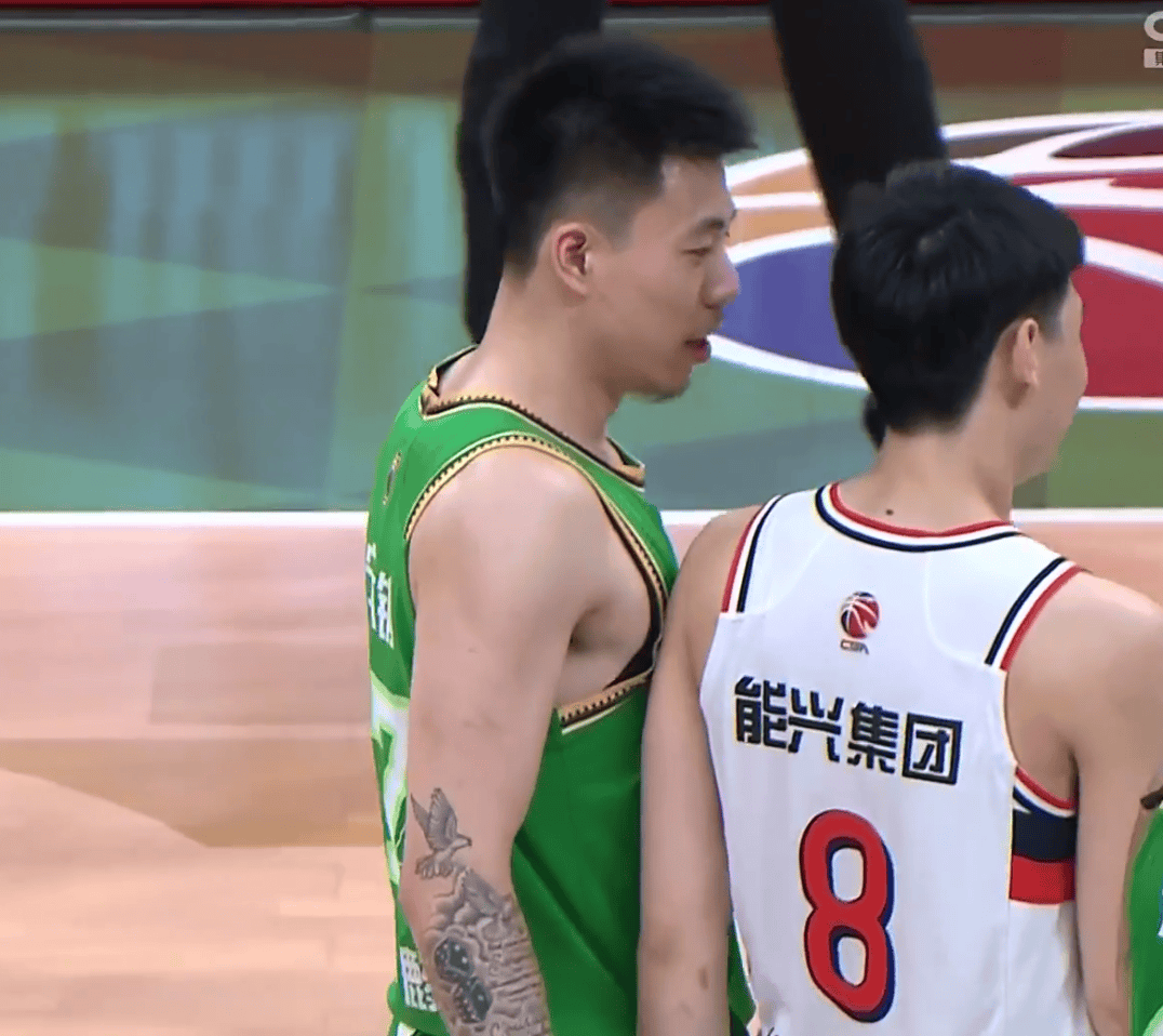 篮球投注网_崔永熙质疑张镇麟遭网暴!辽篮球迷放话就想揍广州篮球投注网,那得故意3连败
