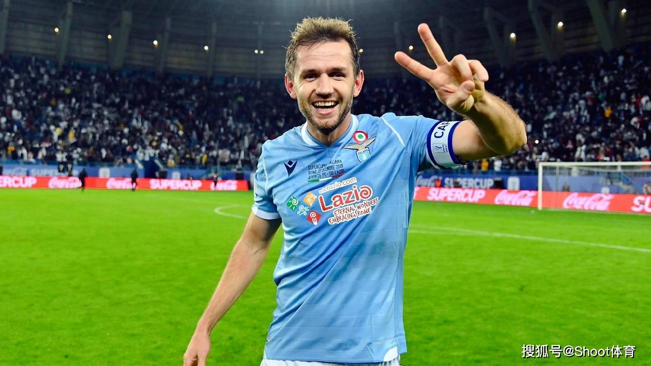 那不勒斯足球_足球前瞻:拉齐奥VS那不勒斯那不勒斯足球,佛罗伦萨VS国米,利物浦VS诺维奇