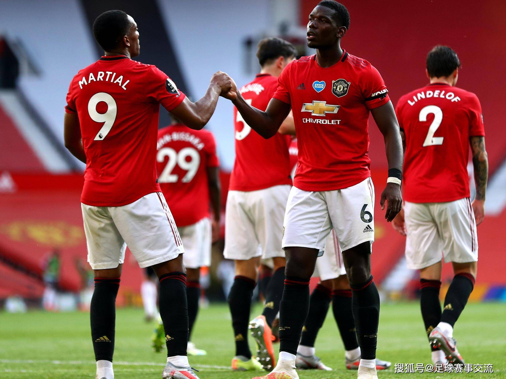 巴塞罗那足球_今日足球:伯恩茅斯vs曼彻斯特联 加的斯vs巴塞罗那