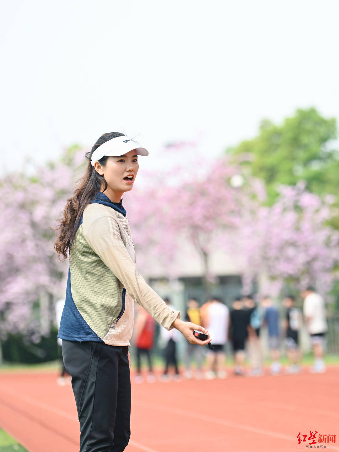 贝尔格莱德红星足球_红星专访|中超历史首位女裁判贝尔格莱德红星足球,半路出道接触足球,接下来“目标亚洲”!