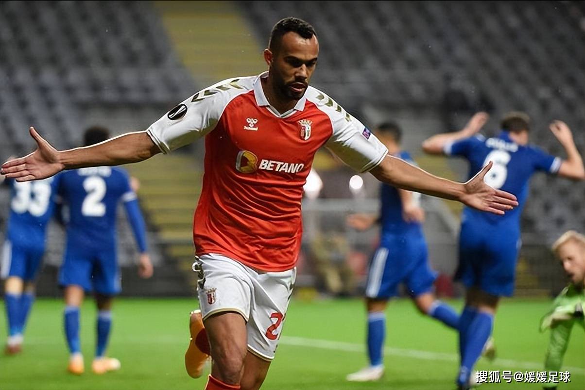 布拉加足球直播_今日足球:西汉姆联vs布伦特福德 博阿维斯塔vs布拉加