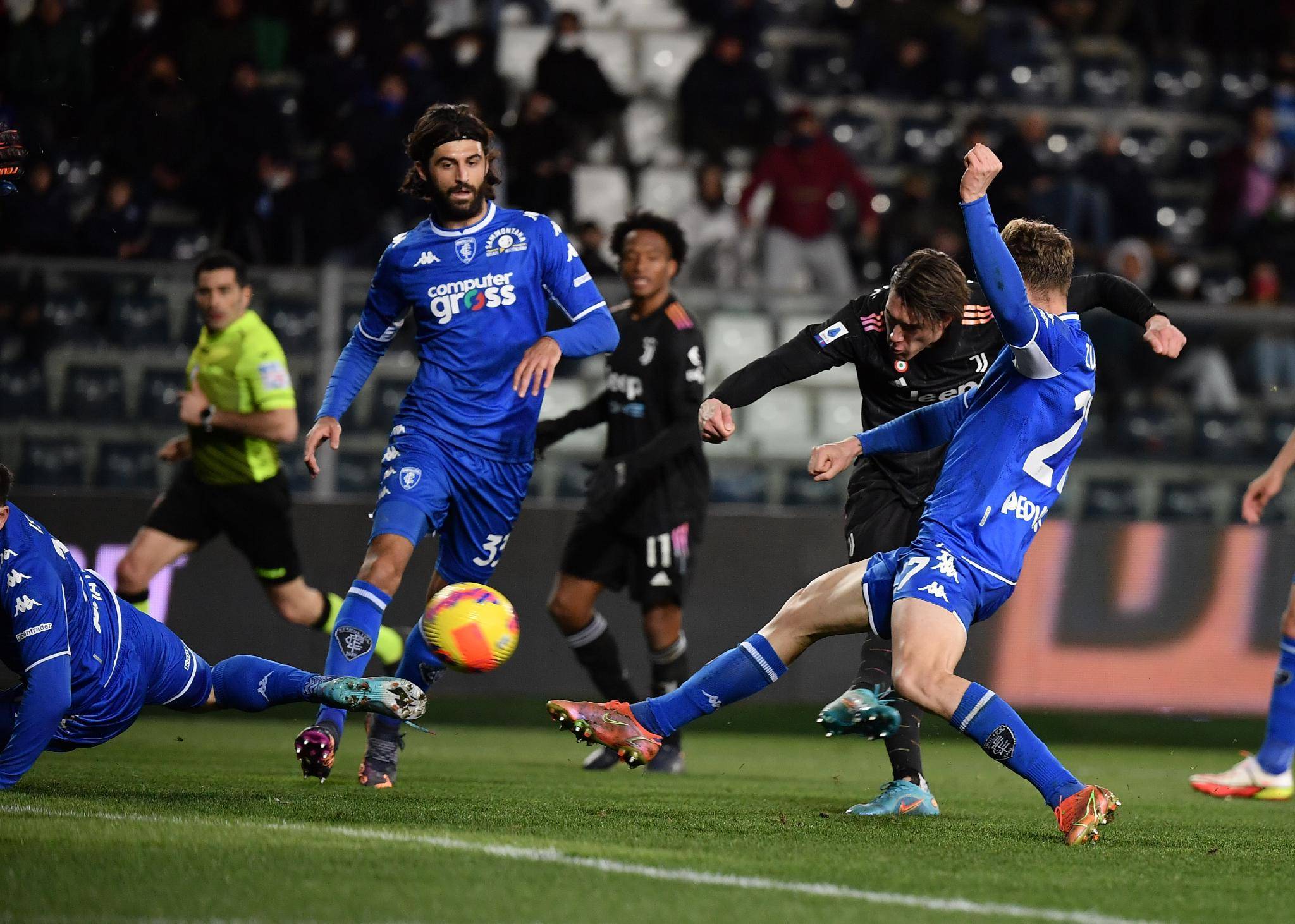 澳大利亚甲组联赛_澳大利亚超级联赛:阿德莱德联赛VS西部联赛