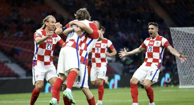 西班牙VS克罗地亚_欧洲杯B组焦点战预告:西班牙vs克罗地亚西班牙VS克罗地亚,总身价12亿欧元对决!