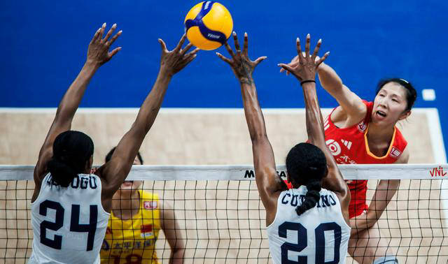 皇冠登1登2登3代理_中国女排3-1逆转美国重登榜首皇冠登1登2登3代理,基拉里颇为无奈