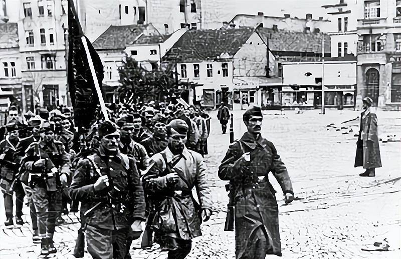 罗马尼亚_人民革命的时代罗马尼亚!罗马尼亚人民共和国的诞生——罗马尼亚简史28